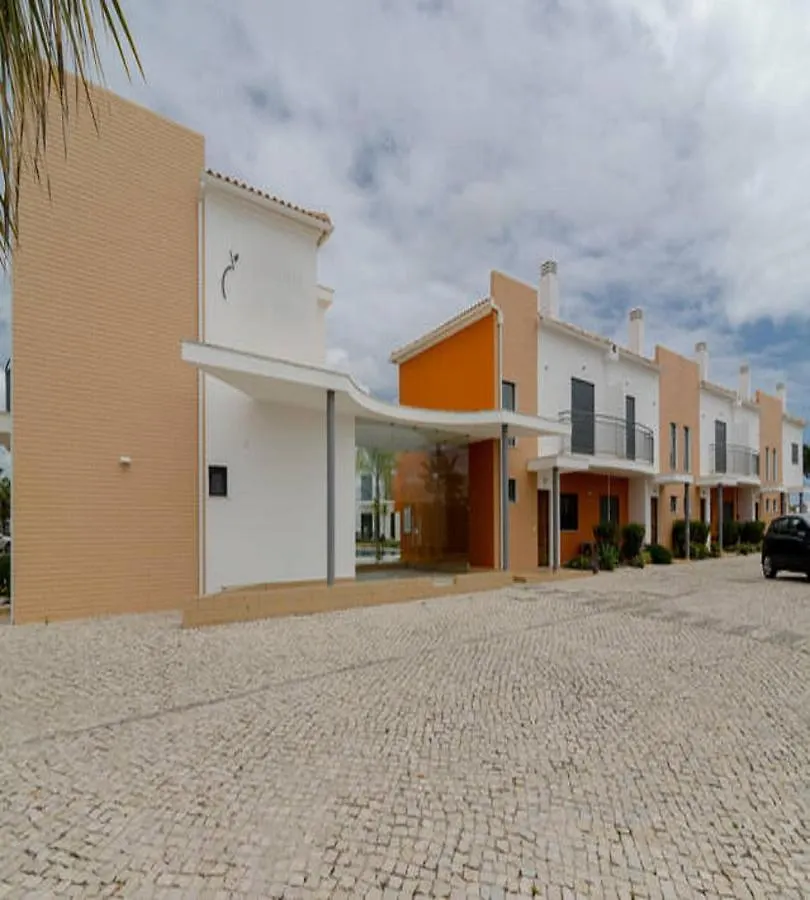 Villa Jardins de Pêra Vila